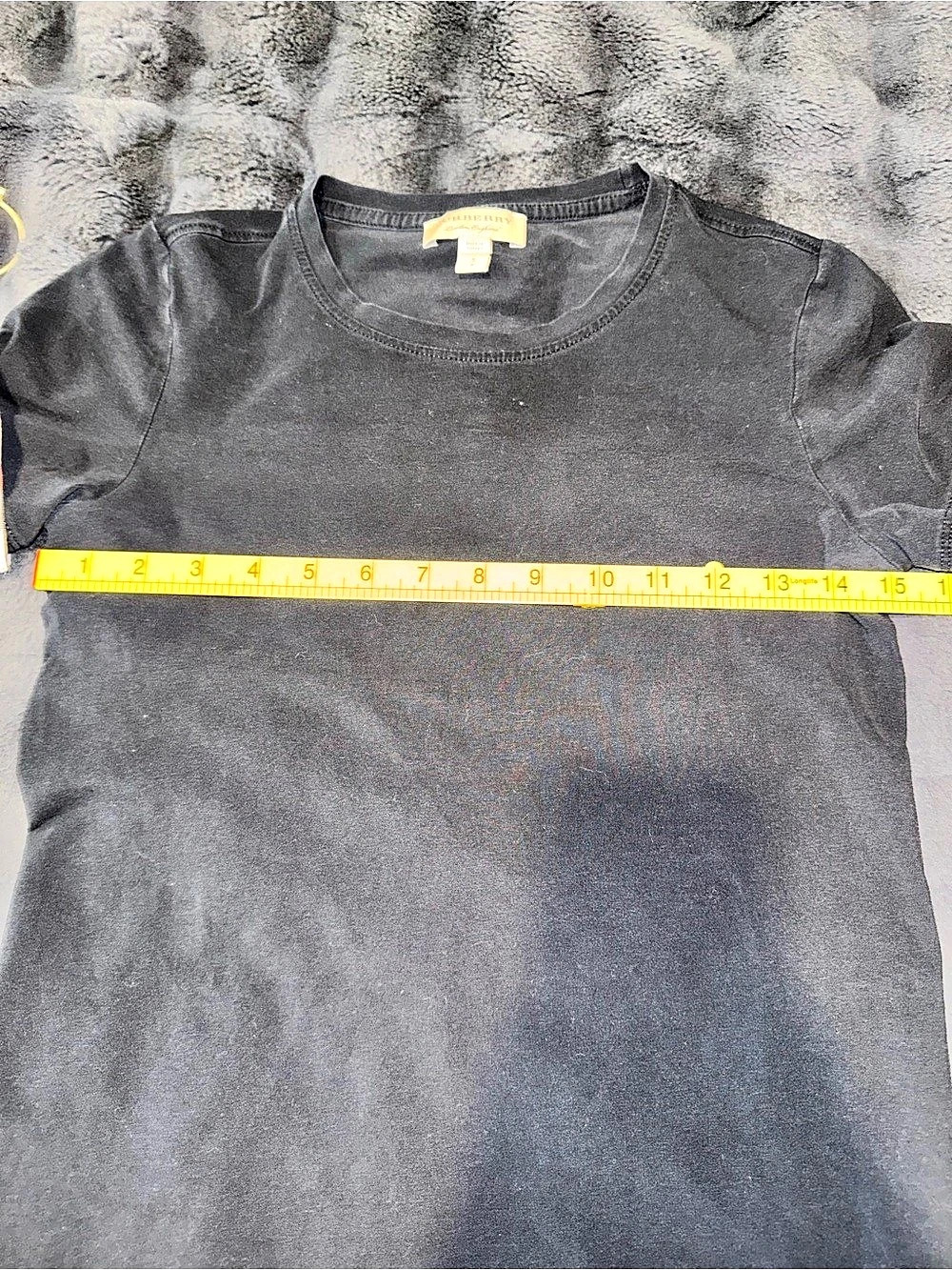 Burberry Check Cuffs T-Shirt Black Size Small